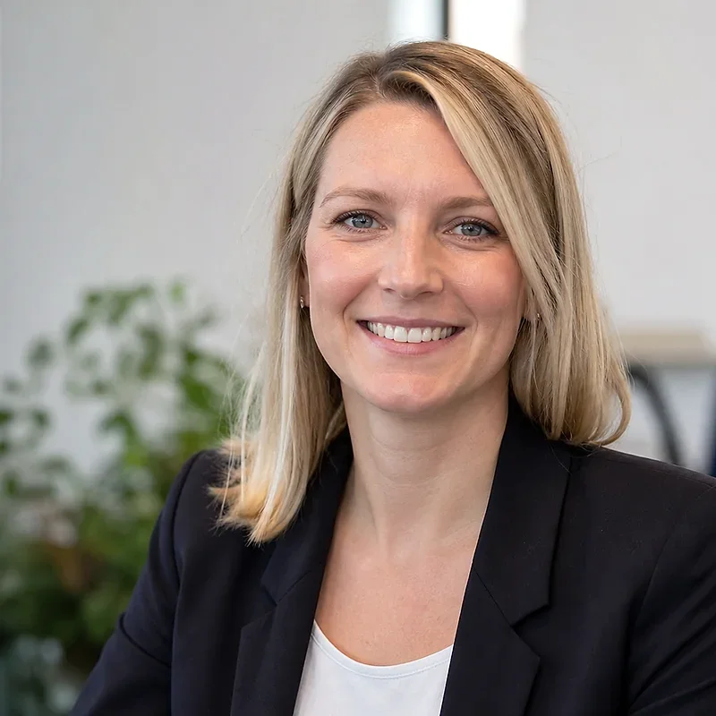Anna Steiner, Kundenberatung & Angebote bei GRAVAG BAU Wien